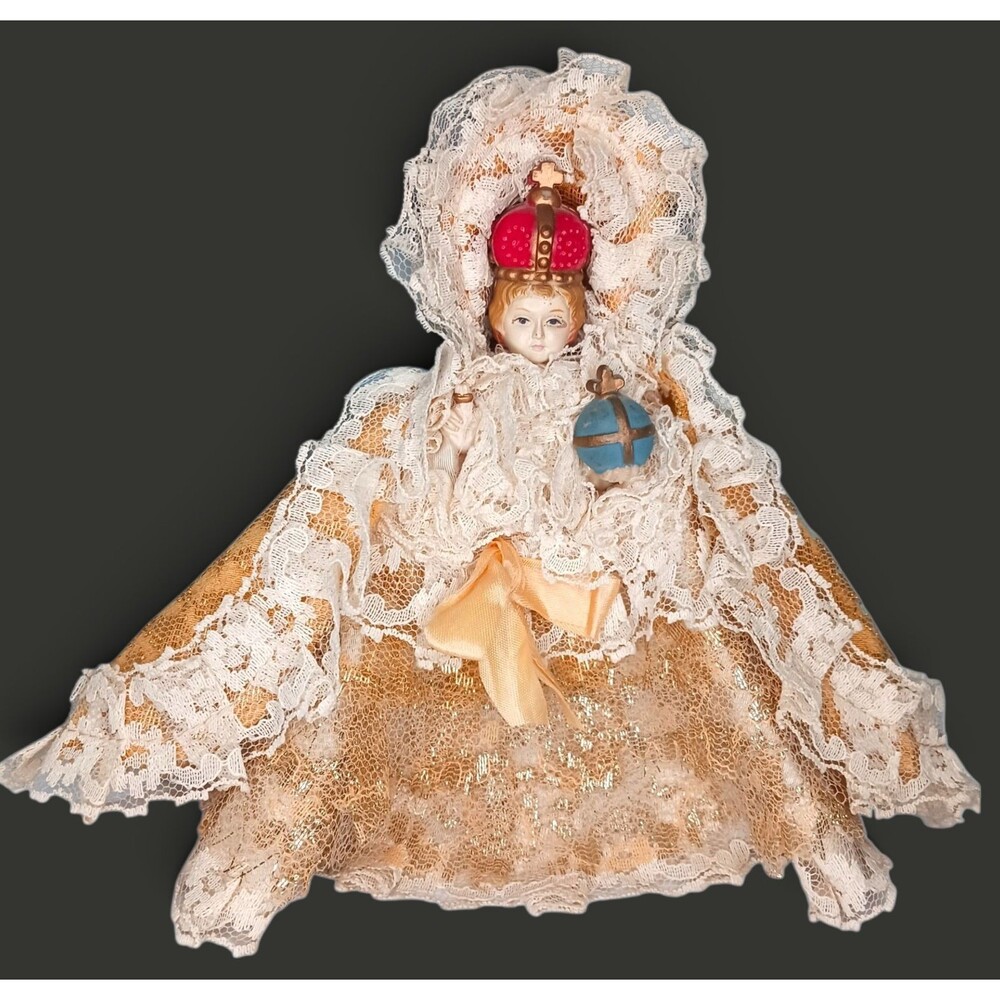 Vintage Catholic Infant Of Prague Statue 7.5” Vestments Hard Plastic Hong Kong